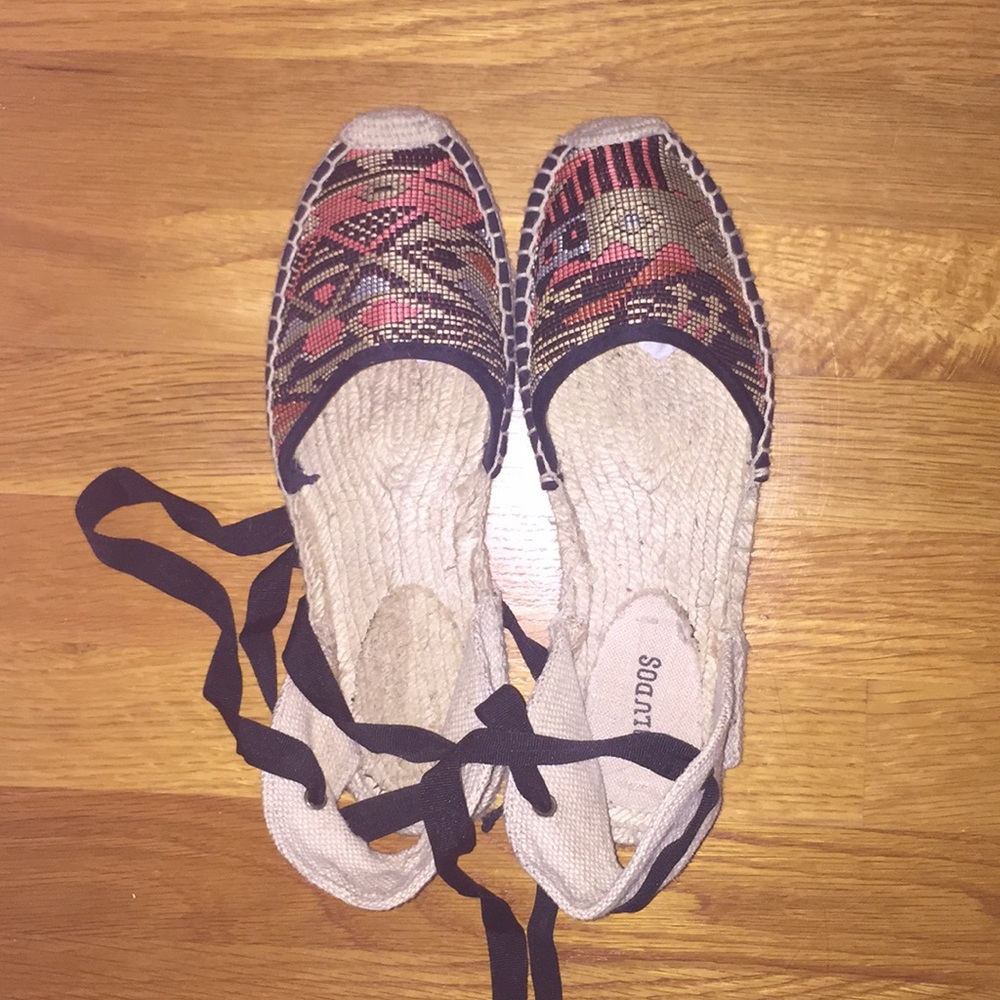 Soludos Ankle Wrap tribal print